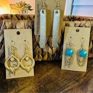 Gold and Turquoise Earrings Set